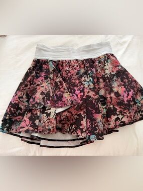Lululemon skort - Pink & Black watercolor